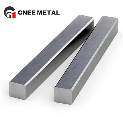 Títan Square Solid Rod